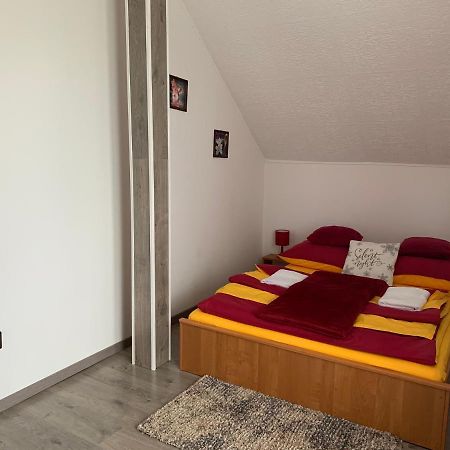 Nagcsaládos Rózsa Apartman Balatonlelle Exterior foto