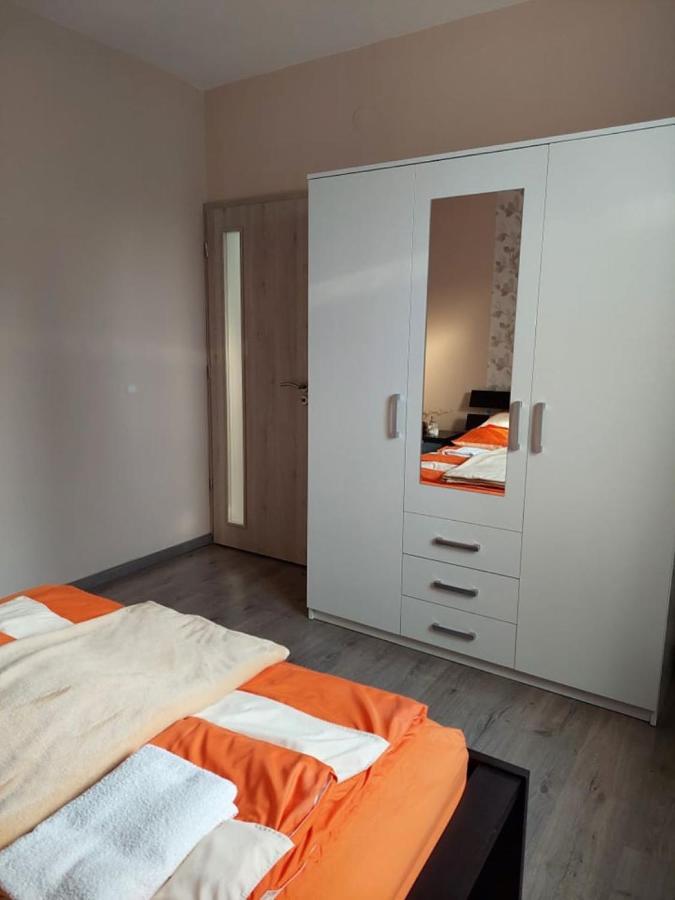 Nagcsaládos Rózsa Apartman Balatonlelle Exterior foto