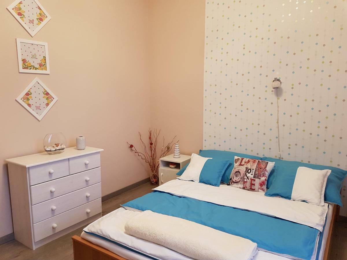 Nagcsaládos Rózsa Apartman Balatonlelle Exterior foto